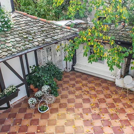 Stasea Apartment